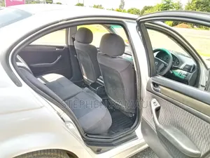BMW 318i 2004 Silver