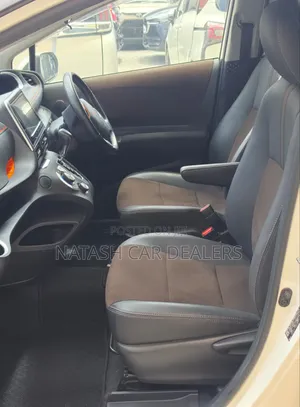 Toyota Sienta 2019 White