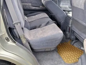 Toyota Land Cruiser Prado 2000 Silver