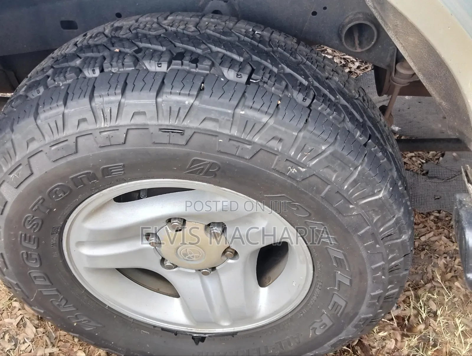 Toyota Land Cruiser Prado 2000 Silver