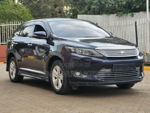 Toyota Harrier 2.0 2014 Black