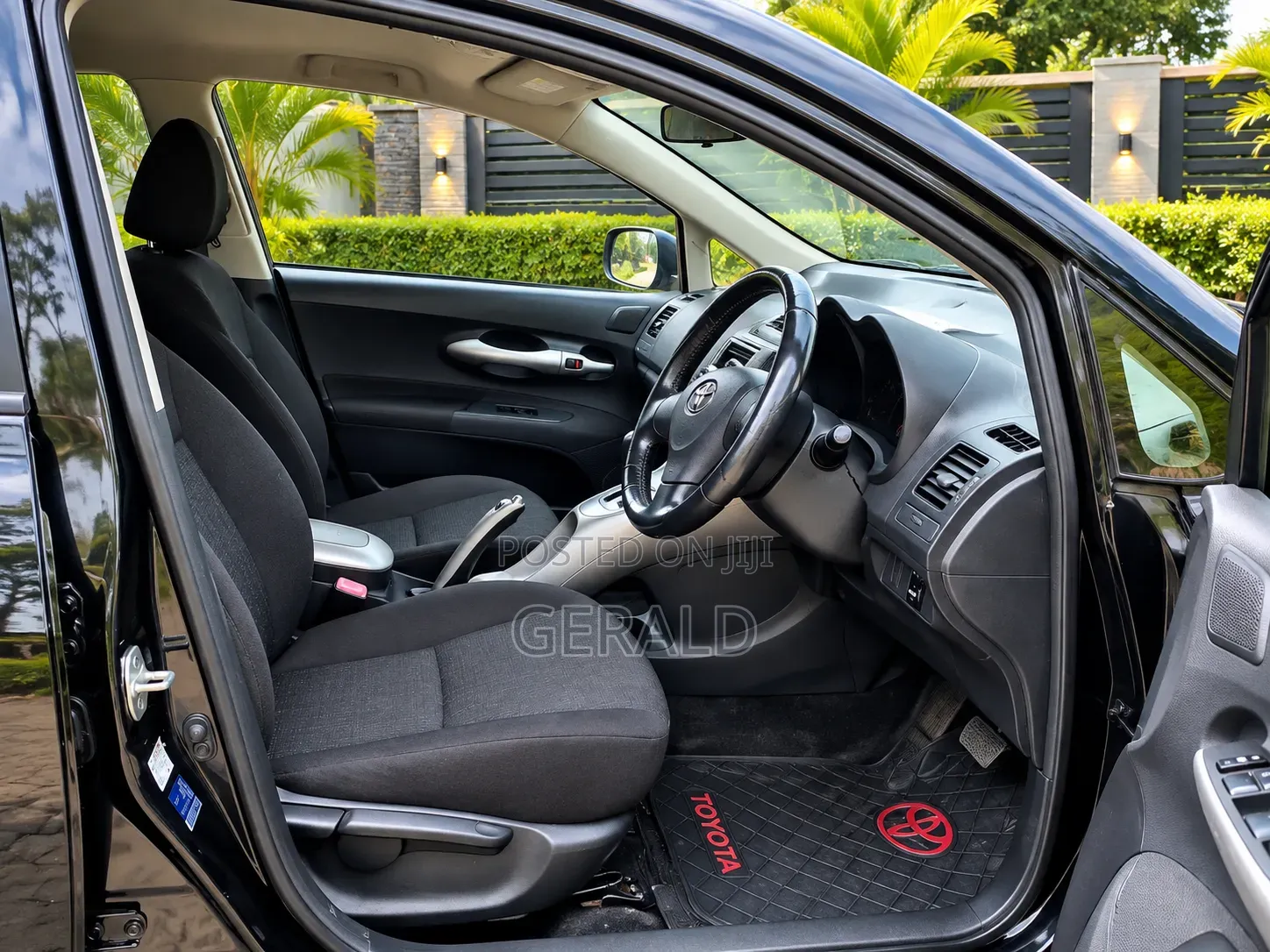 Toyota Auris 2007 Black