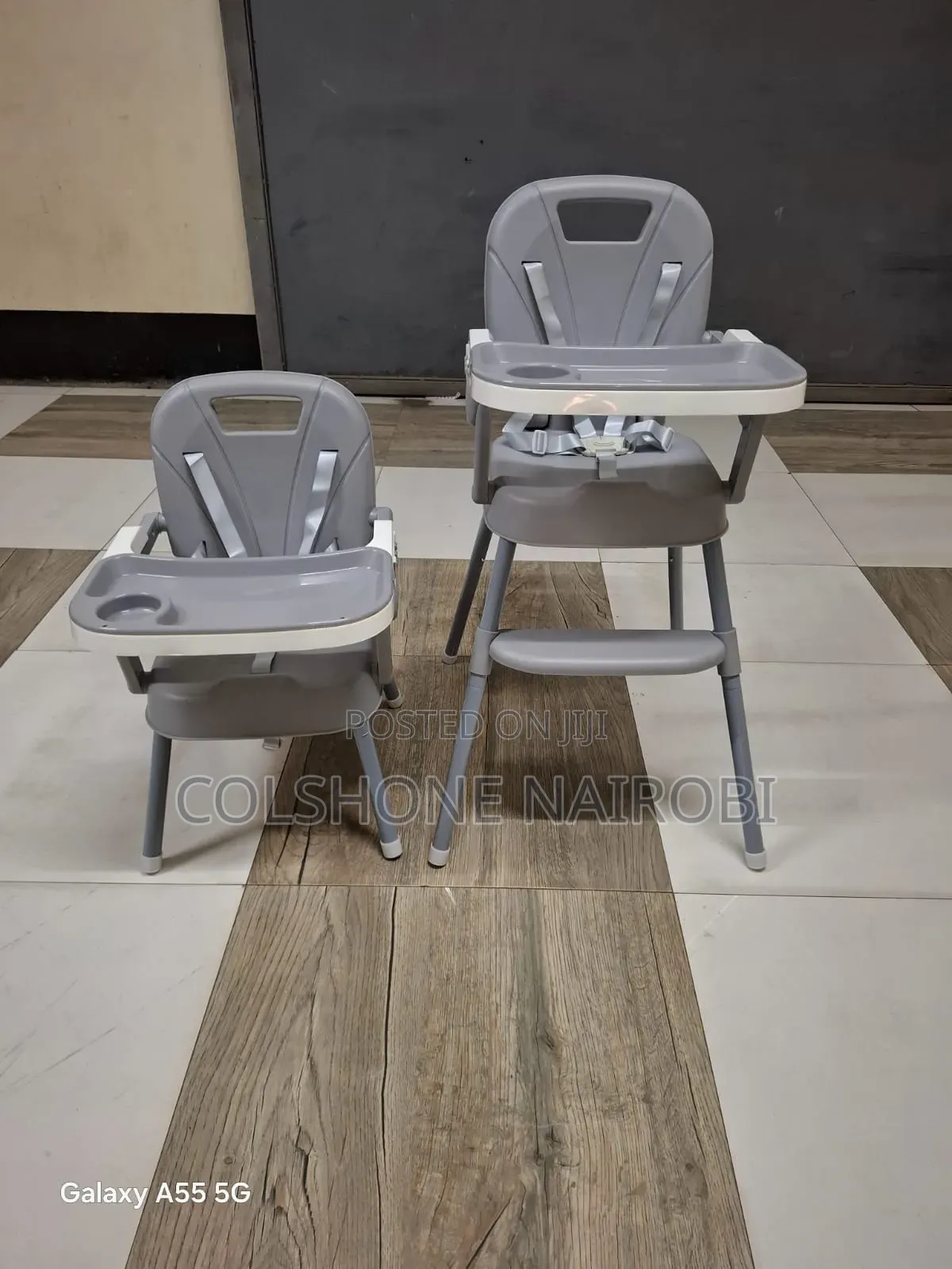 ​2-in-1 Convertible Baby High Chair and Booster Seat