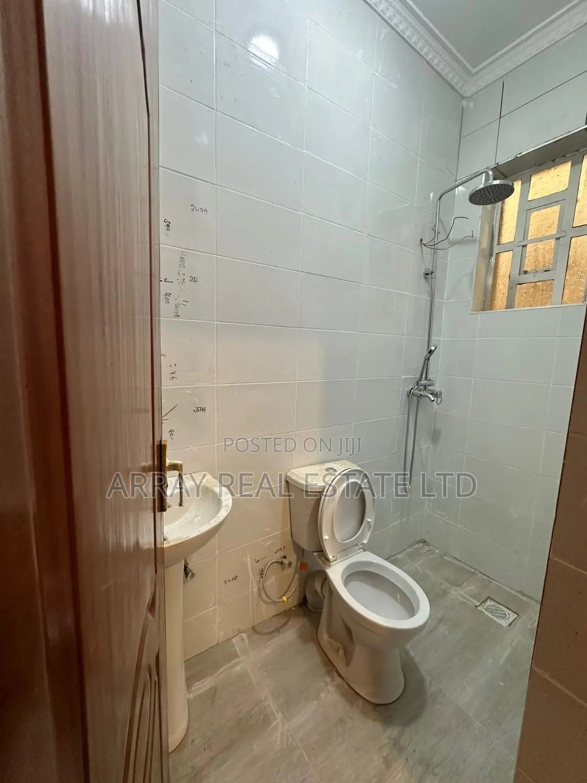 3bdrm Bungalow in Karai for sale