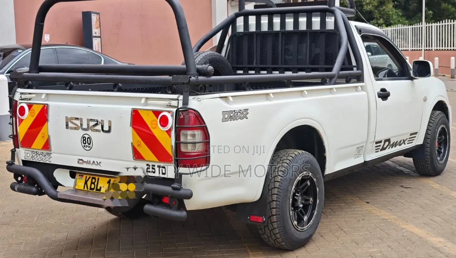 Isuzu D-MAX 2009 White