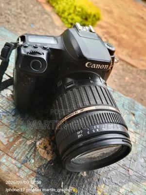 Camera Canon 77d
