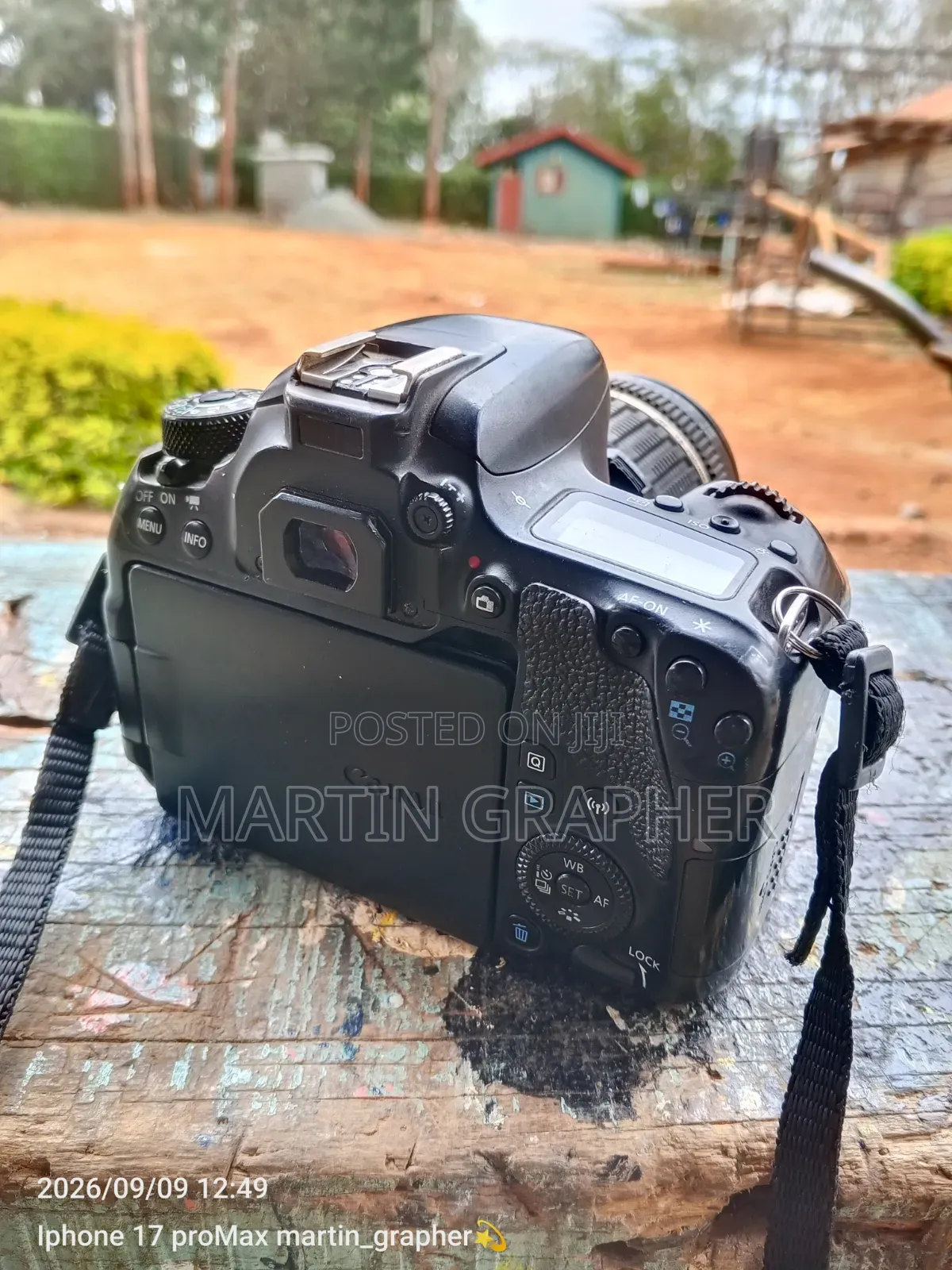 Camera Canon 77d
