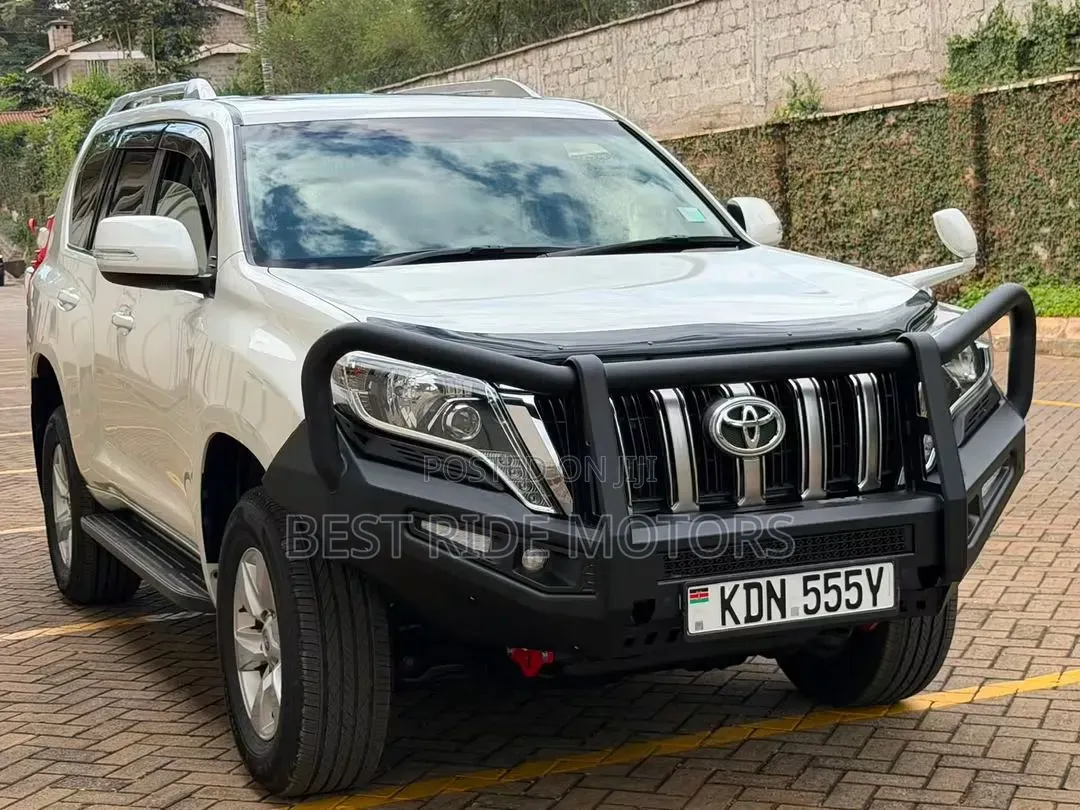 Toyota Land Cruiser Prado 2.8 D-4D 2016 Off white