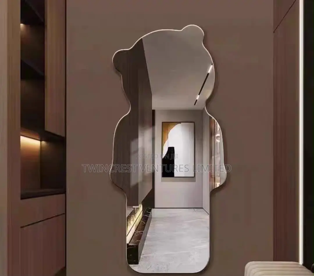 Umbreakable Flexible Dolly Shape Acrylic Mirror