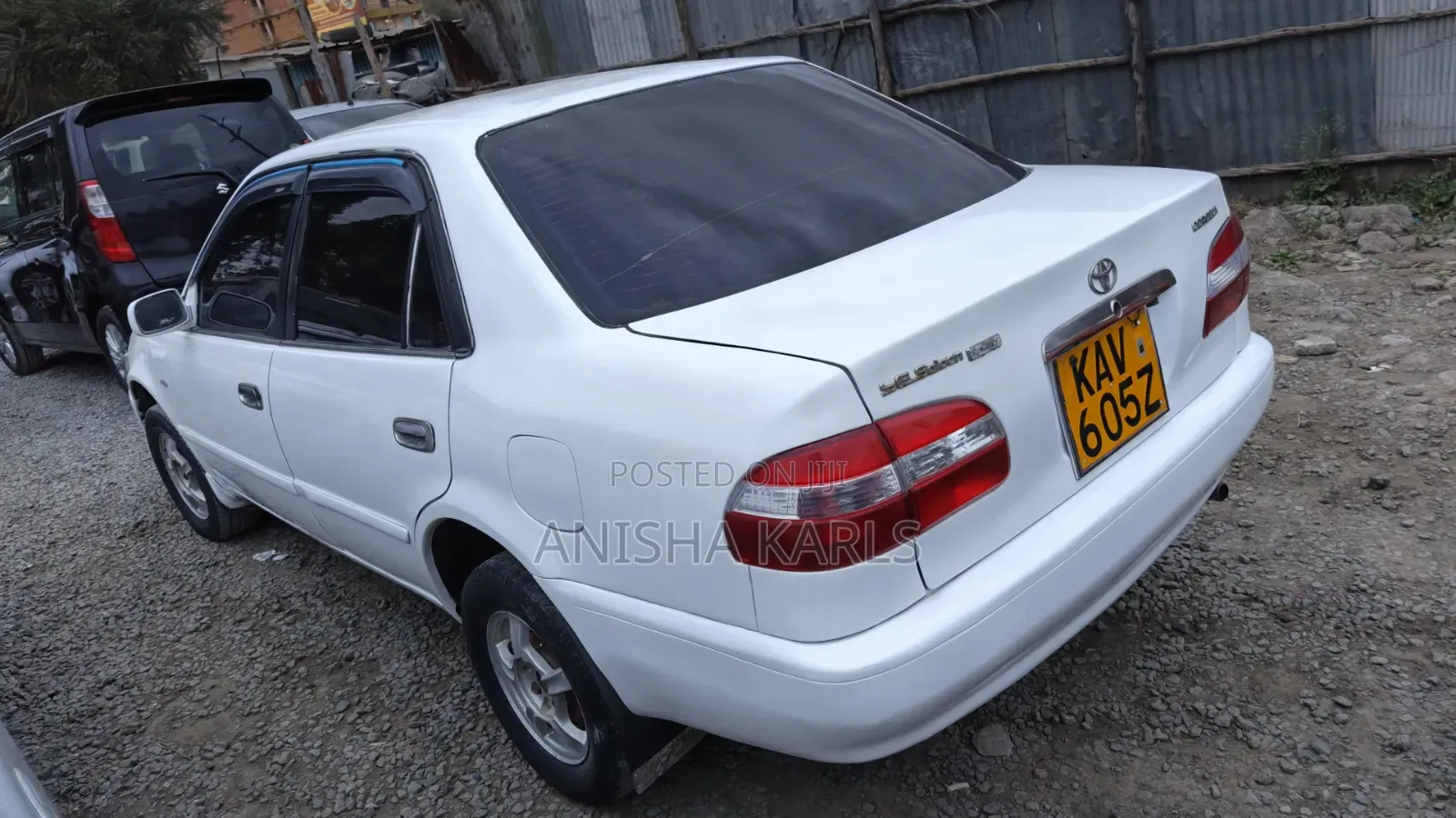 Toyota Corolla 2000 White