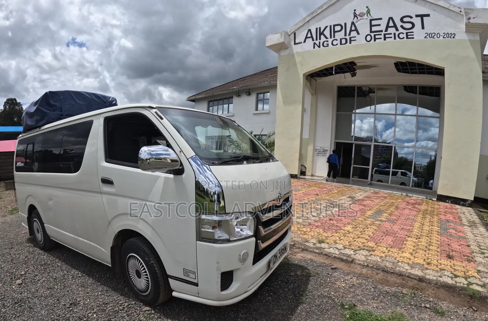 10-Seater Van for Hire – Executive Toyota Hiace, Nairobi
