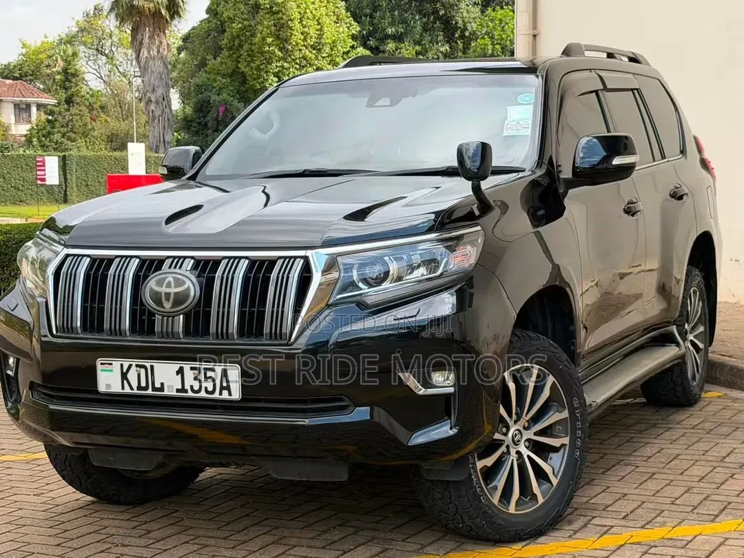 Toyota Land Cruiser Prado 2.8 2018 Black