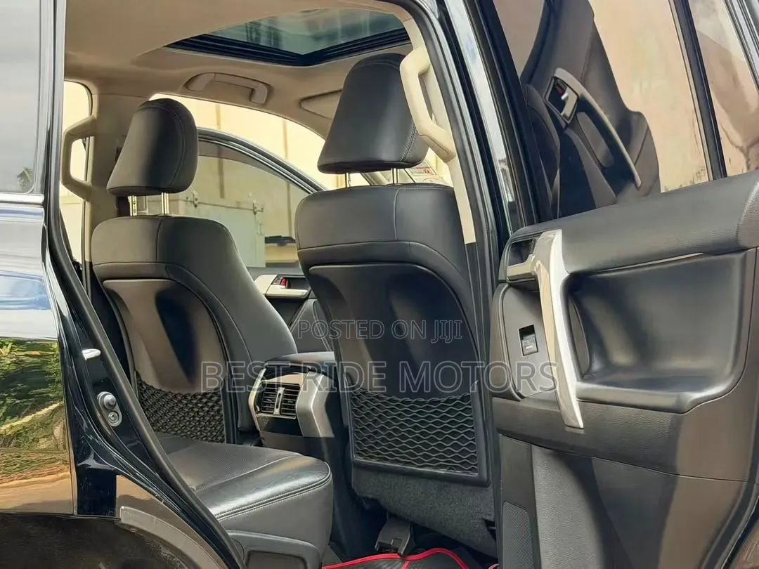 Toyota Land Cruiser Prado 2.8 2018 Black