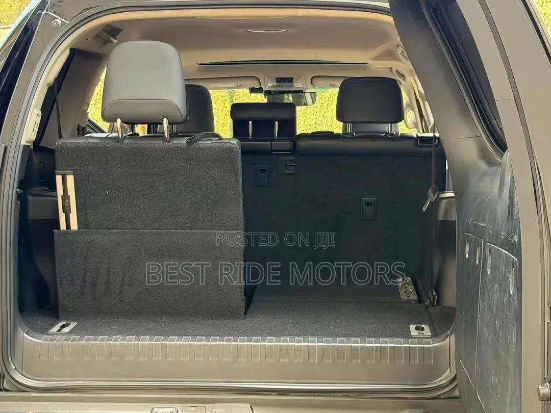 Toyota Land Cruiser Prado 2.8 2018 Black