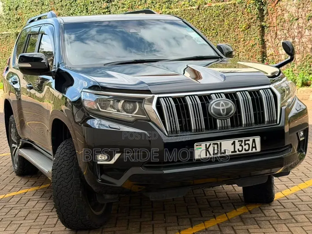 Toyota Land Cruiser Prado 2.8 2018 Black