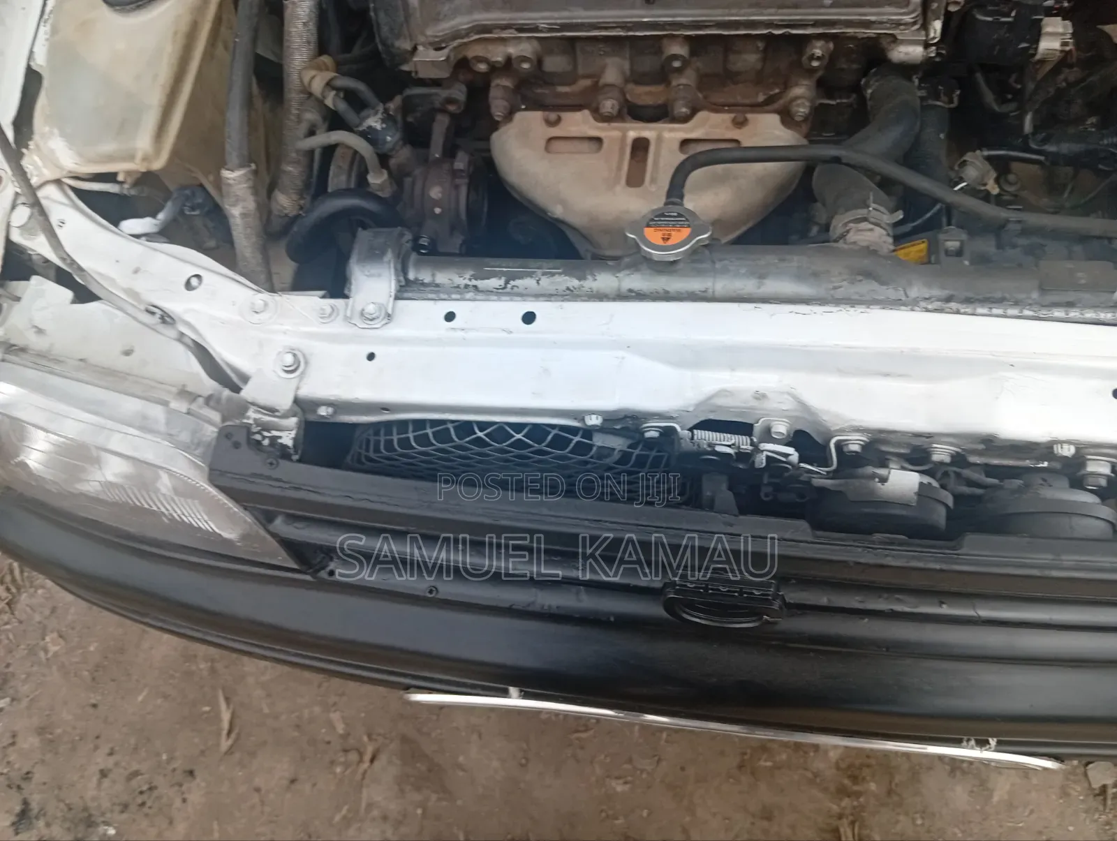 Toyota Corolla Station Wagon 1999 White