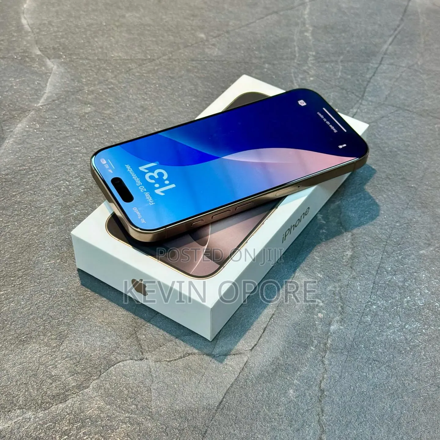 Apple iPhone 16 Pro 256 GB Gold