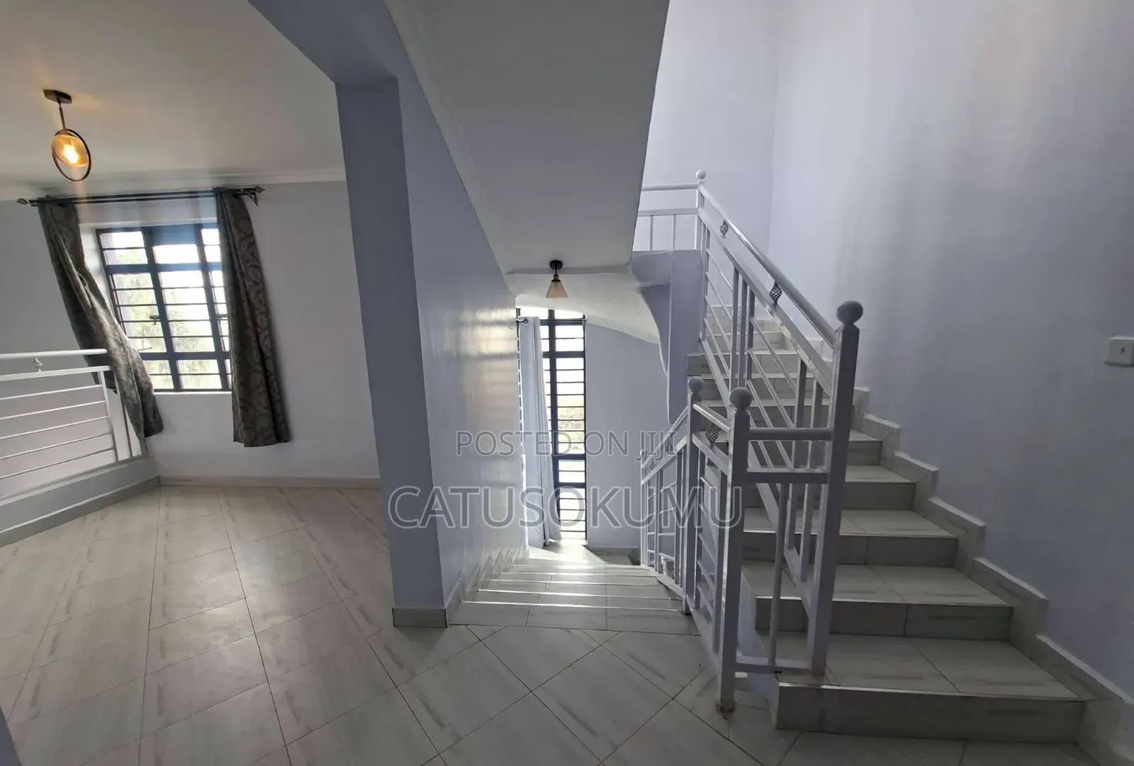 5bdrm Maisonette in Katani for rent