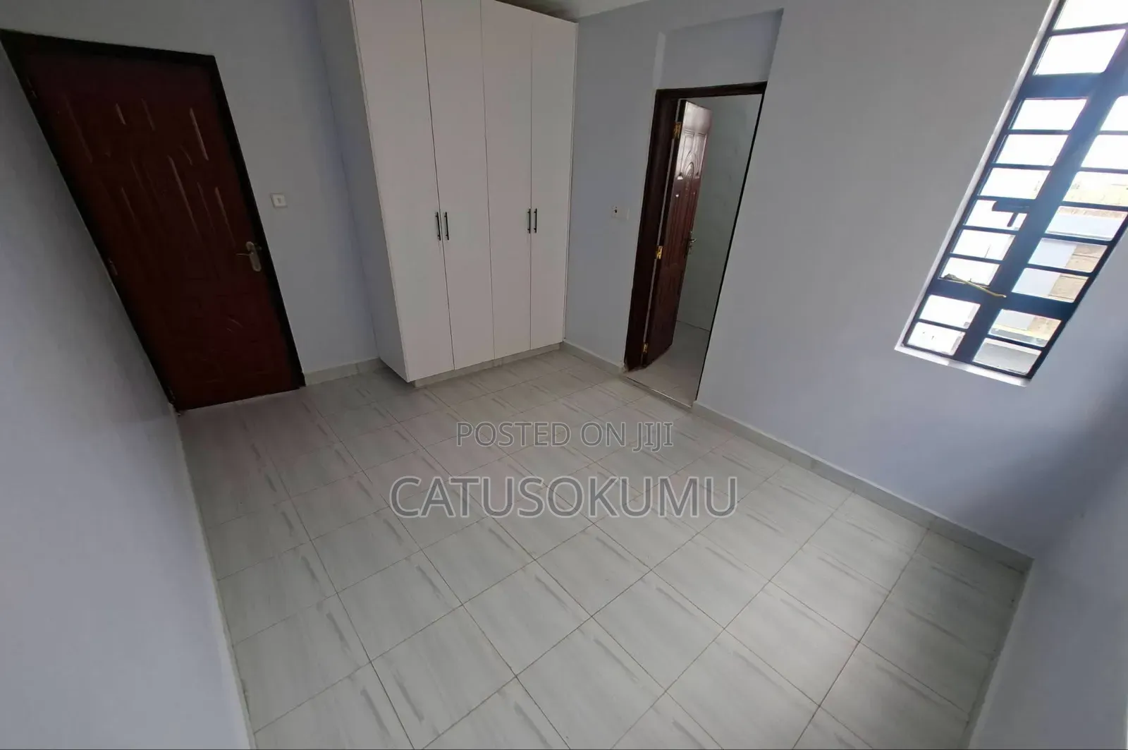 5bdrm Maisonette in Katani for rent