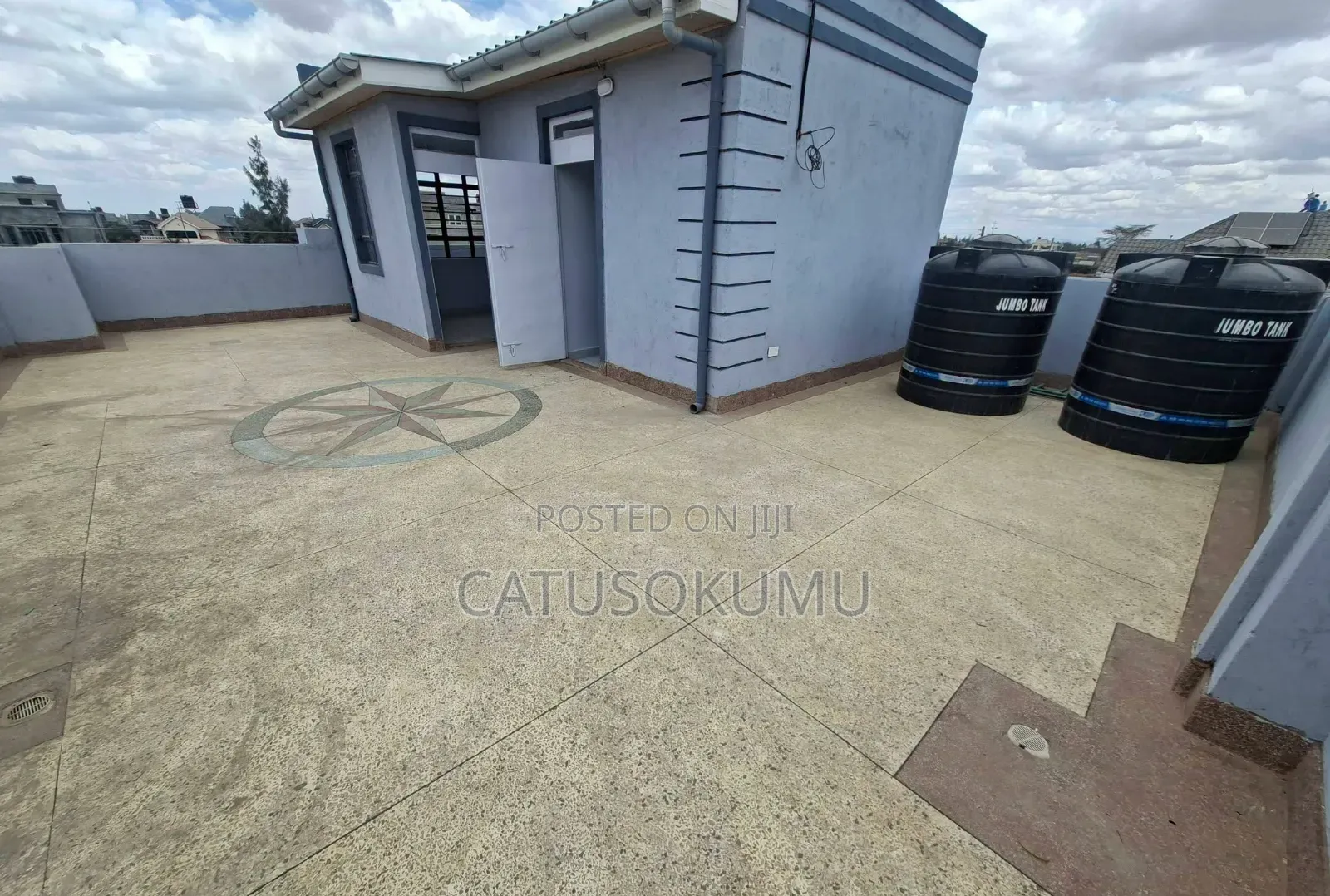 5bdrm Maisonette in Katani for rent