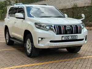 Toyota Land Cruiser Prado 2.8 2018 Pearl