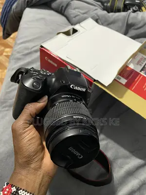 Canon 250D