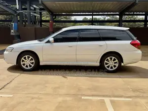 Subaru Legacy 2.0 2005 White