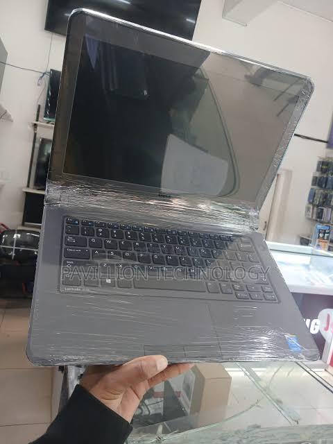 Laptop Dell Latitude 5330 8GB Intel Core i5 SSD 2T - thumbnail 2