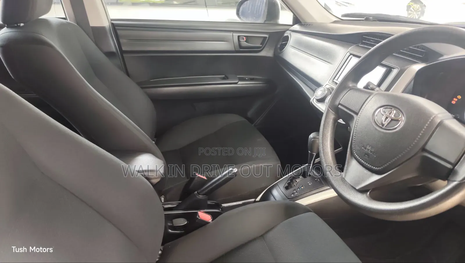 Toyota Corolla Fielder 2020 Silver
