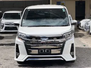 Toyota Noah 1.8 FWD Hybrid (7 seater) 2019 Pearl