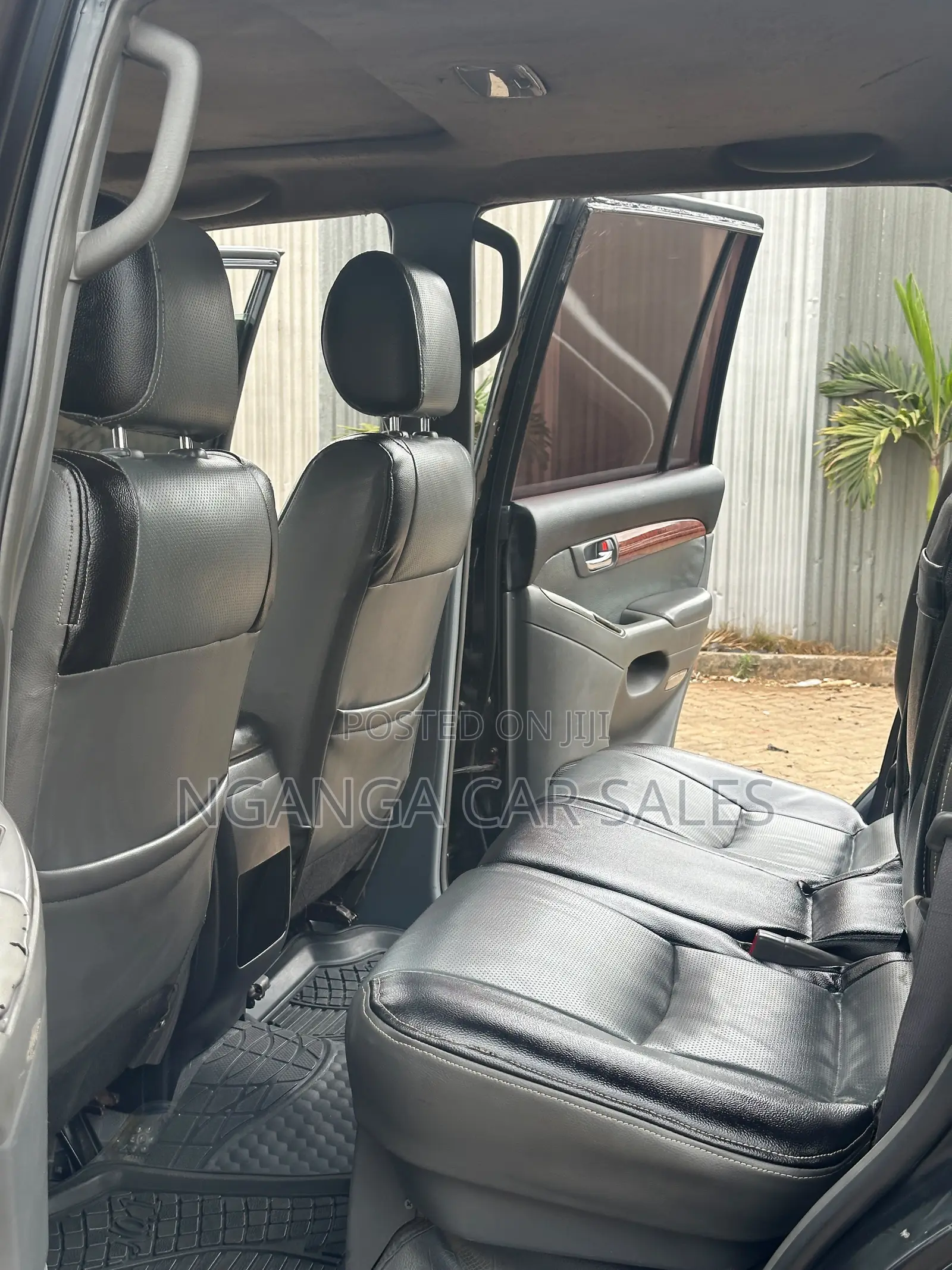 Toyota Land Cruiser Prado 2005 Black