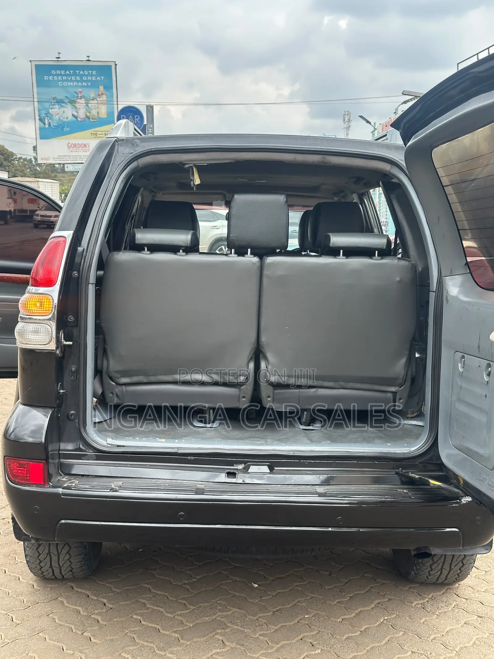 Toyota Land Cruiser Prado 2005 Black