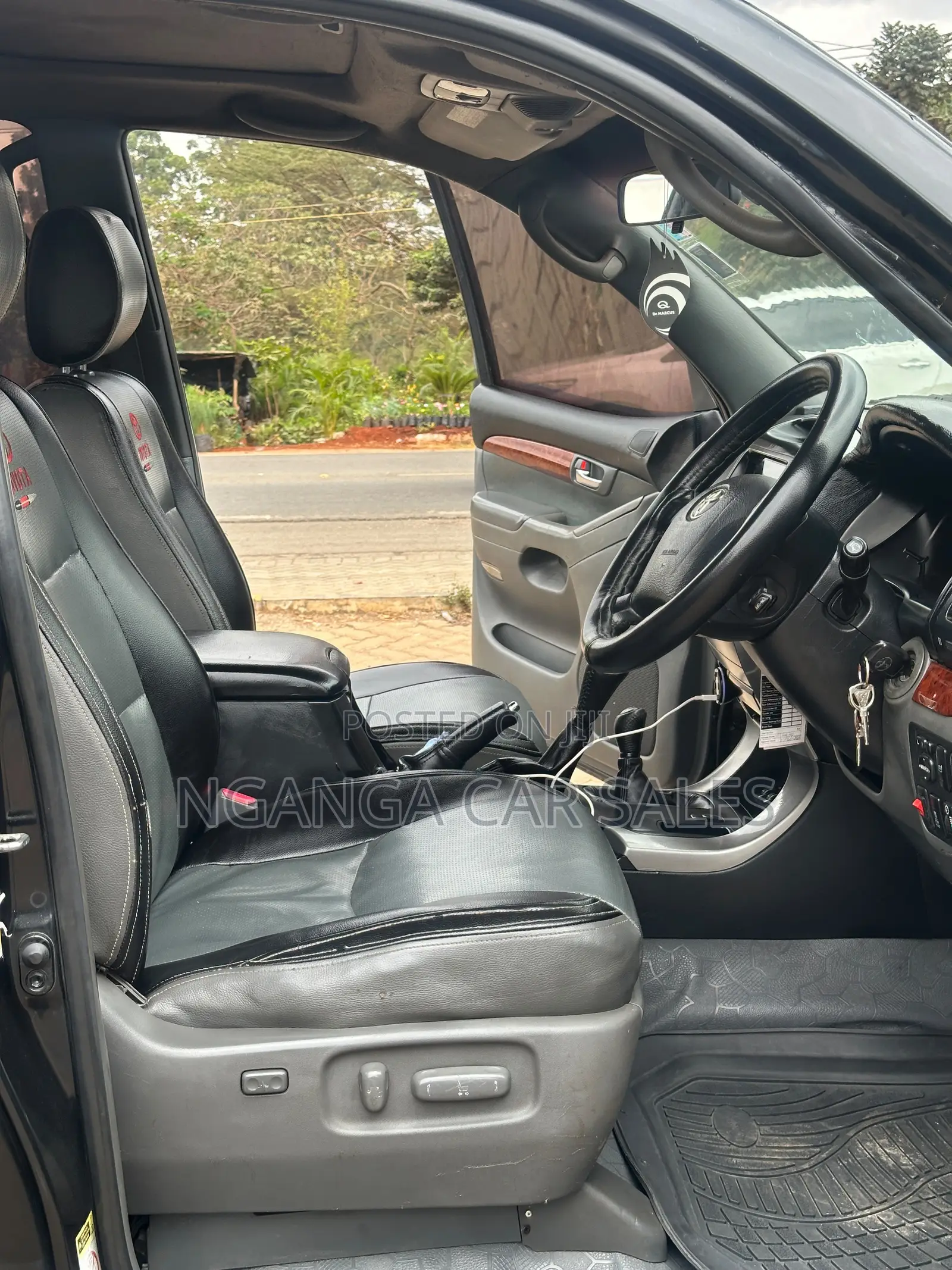 Toyota Land Cruiser Prado 2005 Black