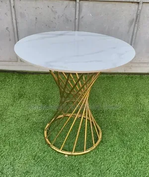Queen's Side Cocktail Tables
