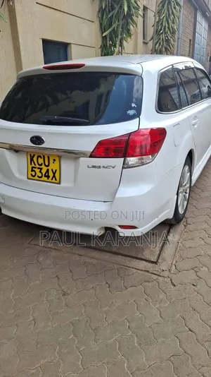 Subaru Legacy 2012 Silver