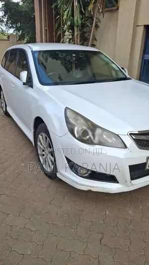 Subaru Legacy 2012 Silver