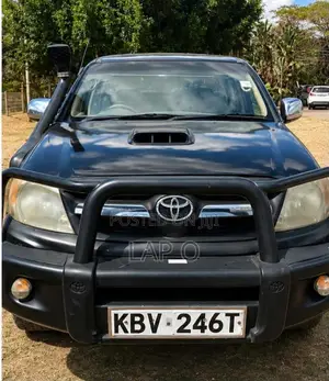Toyota Hilux 2006 Black