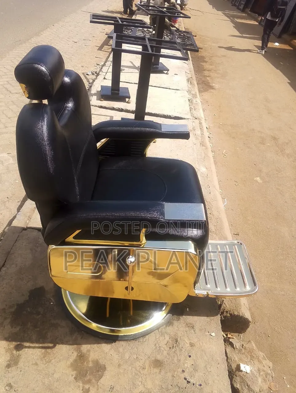 Stylish Barber Chair Kenya