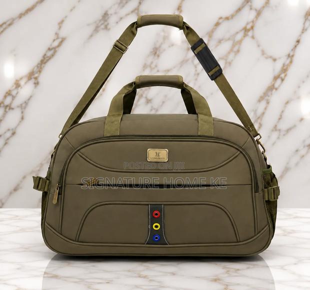 High Quality Travelling Duffel Bag - thumbnail 2