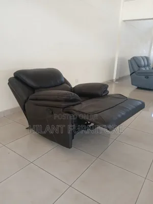 Soft Fabric 1-Seater Reclining Sofa.
