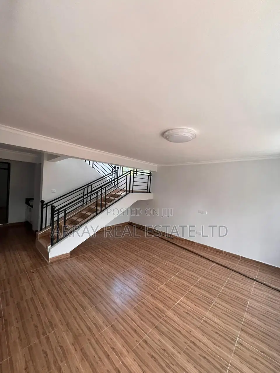 5bdrm Townhouse/Terrace in Muguga for sale