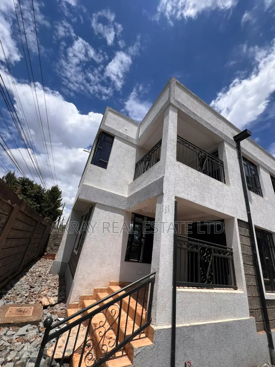5bdrm Townhouse/Terrace in Muguga for sale