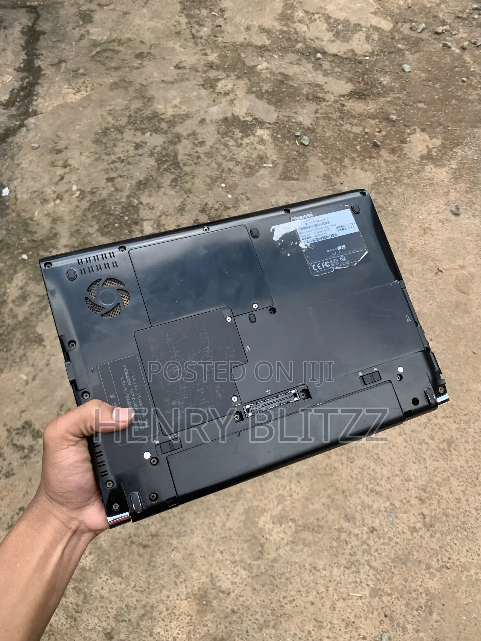 Laptop Toshiba Portege R830 4GB Intel Core i5 SSD 500GB