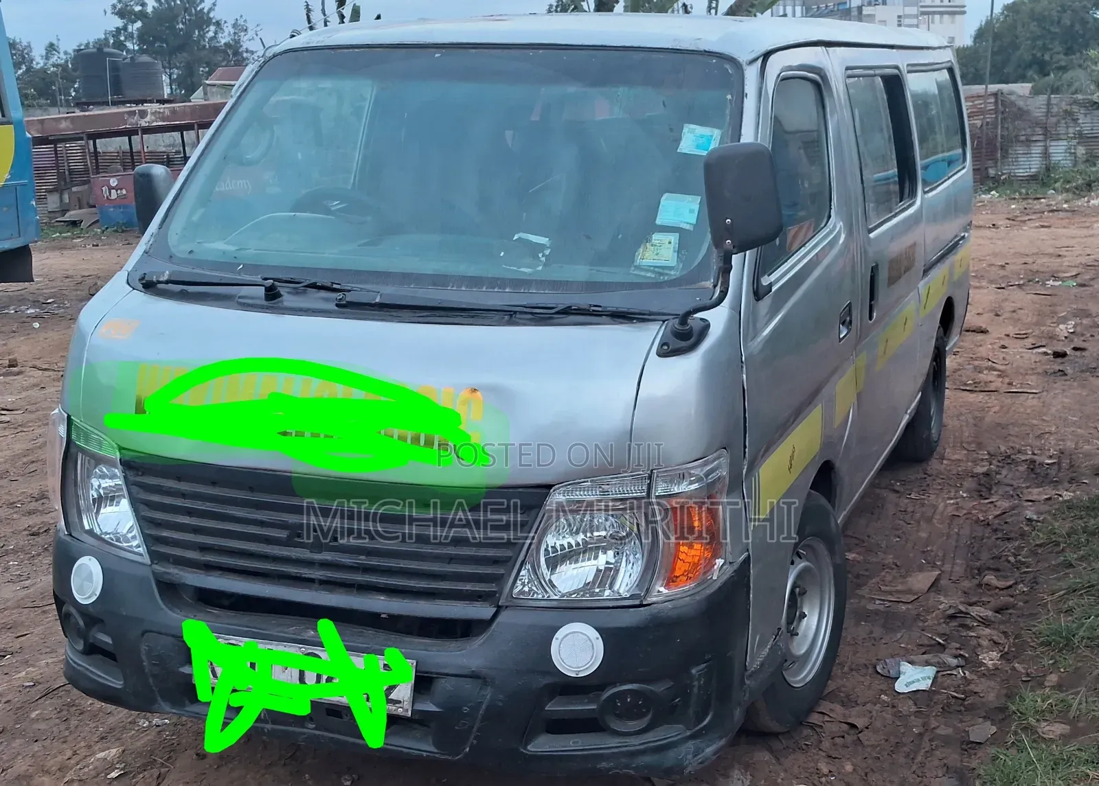 Nissan Caravan (Urvan) 2008 Silver