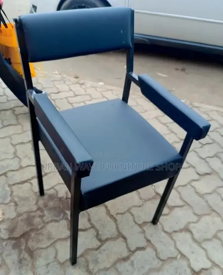 Visitors/Waiting Chairs