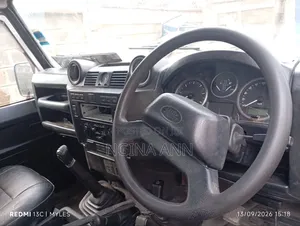 Land Rover Defender 2004 Gray