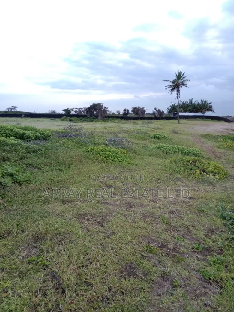 5 Acres Beachfront in Malindi