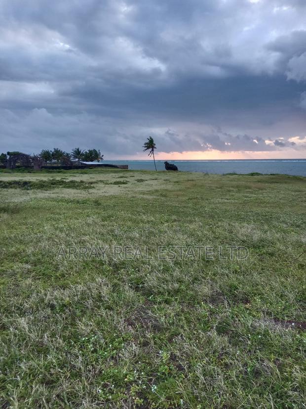 5 Acres Beachfront in Malindi - thumbnail 10