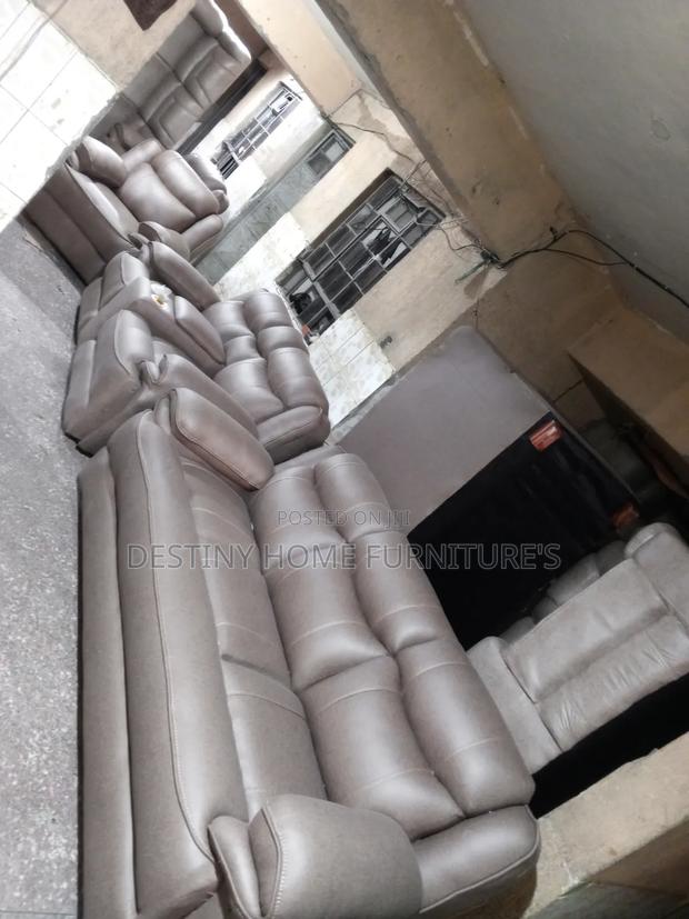 Semi Recliner Seven Seater - thumbnail 2