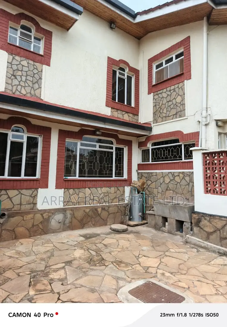 5bdrm Maisonette in Runda for sale